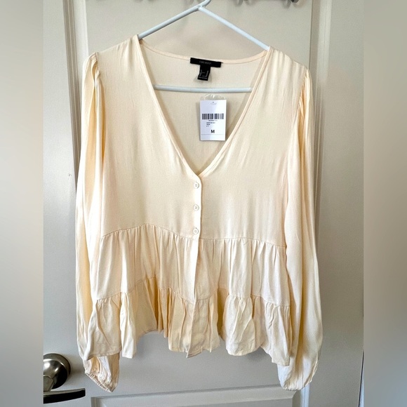 NWT | Forever 21 Size Medium Blouse - Picture 1 of 3